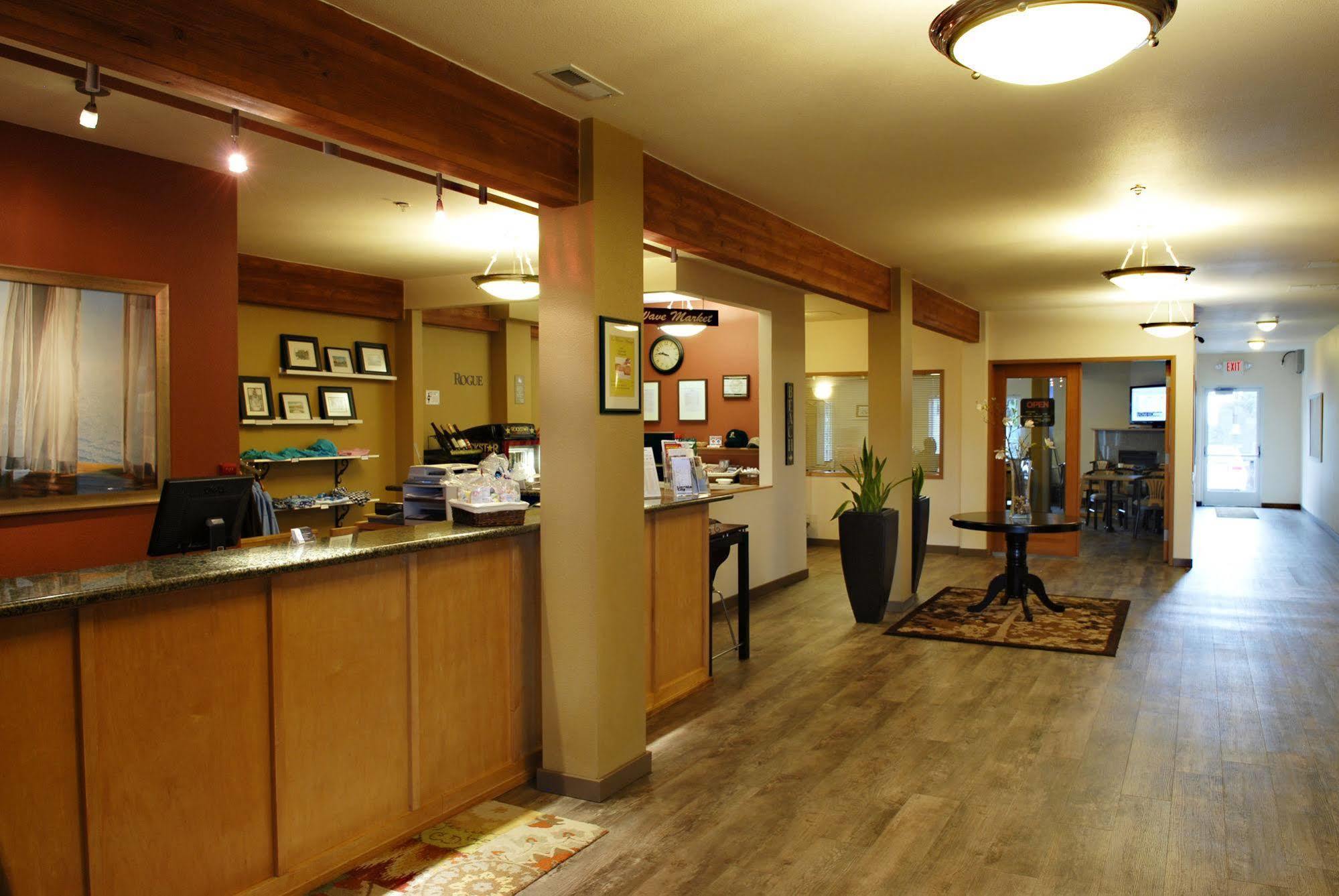 Inn At Wecoma Lincoln City Exterior photo